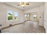 826 15TH St - Photo 11