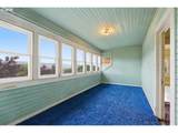 826 15TH St - Photo 15