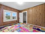 826 15TH St - Photo 19