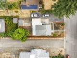 2085 Evergreen Ave - Photo 18