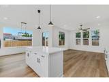 1209 6TH Ave - Photo 10