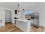 1209 6TH Ave - Photo 9