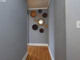 709 16TH Ave - Photo 4