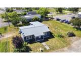 1025 Lake Rd - Photo 17