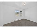 1025 Lake Rd - Photo 28