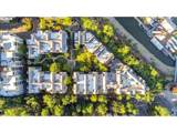 225 Montgomery St - Photo 41