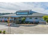 1150 Bay St - Photo 3