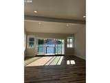 1150 Bay St - Photo 4