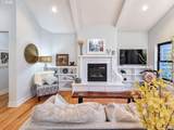 1040 Berkeley Ln - Photo 19