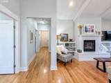 1040 Berkeley Ln - Photo 21