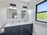 1040 Berkeley Ln - Photo 25