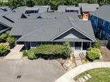 1040 Berkeley Ln - Photo 3