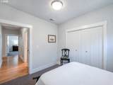 1040 Berkeley Ln - Photo 31