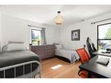 1105 Nehalem St - Photo 30
