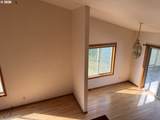 709 Russell St - Photo 7