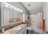 87527 Rhodowood Dr - Photo 18