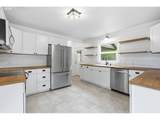 1102 Center St - Photo 12