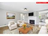 1102 Center St - Photo 6