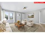 1102 Center St - Photo 8