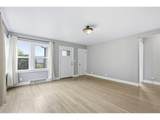 1102 Center St - Photo 9
