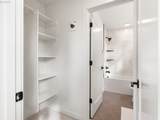 1911 Broadway St - Photo 11