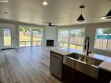 240 Miller St - Photo 20
