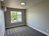 240 Miller St - Photo 33