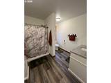 455 Auburn St - Photo 8