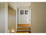 2566 Lovejoy St - Photo 11