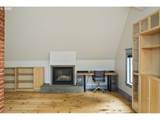 2566 Lovejoy St - Photo 14