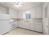 220 Lincoln St - Photo 8