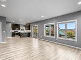 310 Mt Adams St - Photo 7