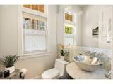 401 9TH St - Photo 18