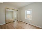 12110 Market St - Photo 8