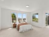 1012 Goodwin St - Photo 17
