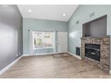 722 Meadow Ridge Ln - Photo 5