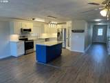 326 Auburn Ln - Photo 3