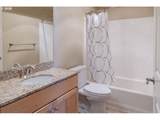 1000 Holladay Dr - Photo 19