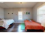138 5TH Ave - Photo 29