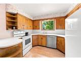 470 Miller St - Photo 14