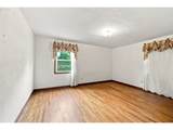 470 Miller St - Photo 30