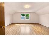 470 Miller St - Photo 36