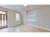 998 Ferry Ln - Photo 18