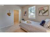 2202 Veneta Ave - Photo 9