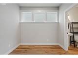 6980 Eleanor Ave - Photo 21