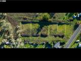 1448 Lookingglass Rd - Photo 3
