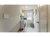 3933 Lindburg Rd - Photo 29