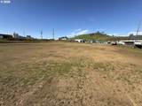 7849 Old Highway 99 - Photo 15