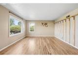 9306 Salmon St - Photo 13