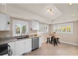 4535 Laurelwood Ave - Photo 13